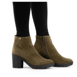 Dámské zateplené semišové kozačky Riva na jehlovém podpatku zelené barvy
