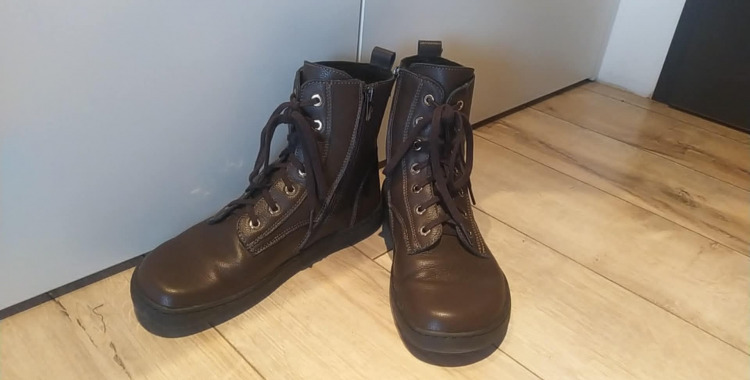 Sara, Warszawa Sara, Warszawa