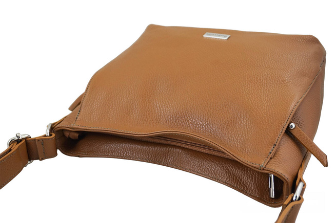 Praktyczna torebka skórzana z kieszeniami - Brązowa jasna