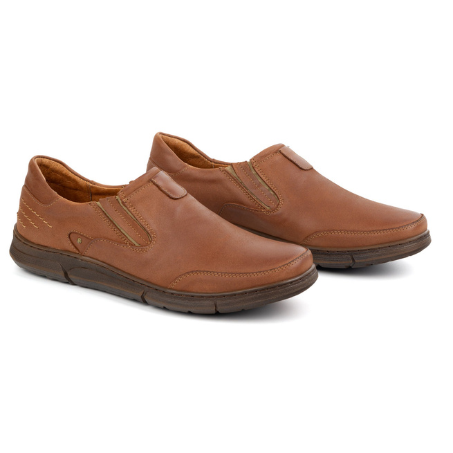 Pánské kožené nazouvací boty J51 camel