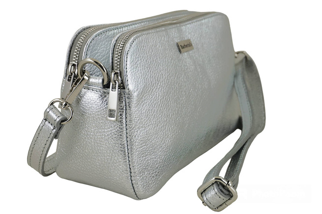 Damska torebka metalizowana - Srebrna