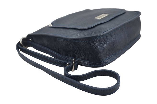 Pohodlná kožená poštovní taška - námořnická modř