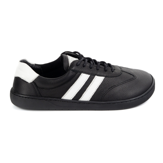Buty skórzane damskie JOKER BLACKORWHITE 908 czarne – minimalistyczne sneakersy od Olivier