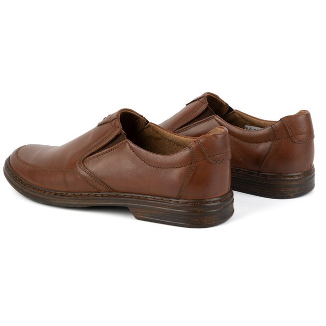 Pánská kožená nazouvací obuv 854K hnědá