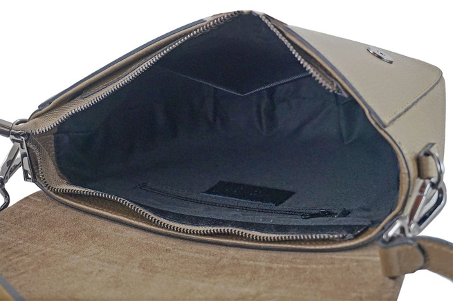 Modna torebka damska z zamszową klapką - Bordowa