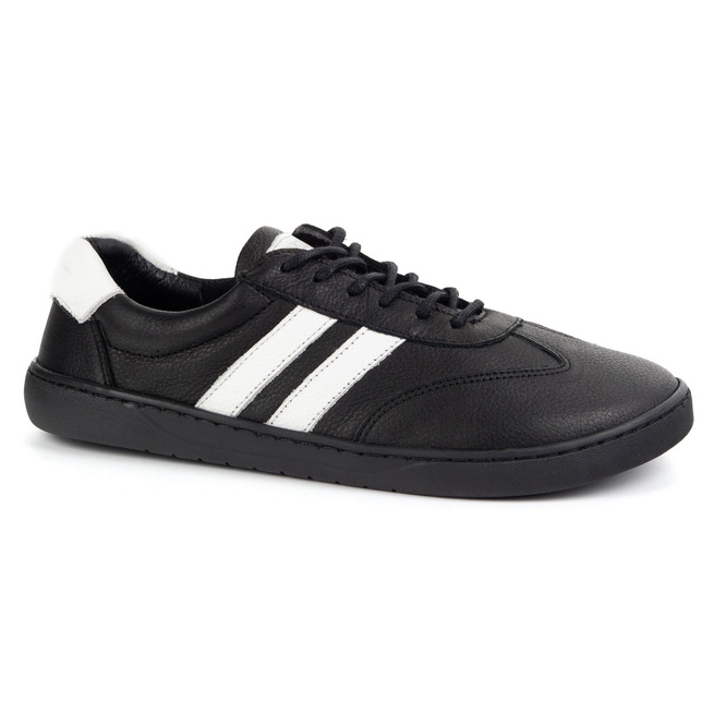 Buty skórzane damskie JOKER BLACKORWHITE 908 czarne – minimalistyczne sneakersy od Olivier
