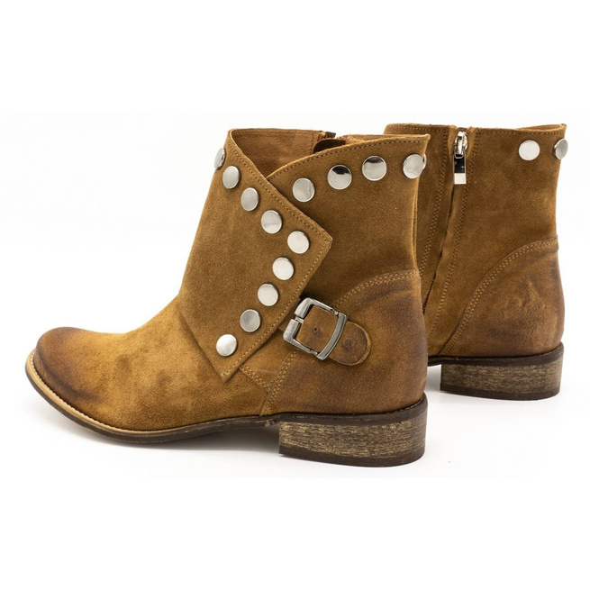 Dámské kožené kozačky s cvočky 1198 camel