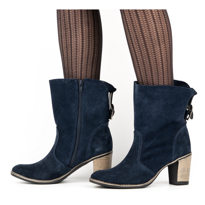 Tmavě modré prolamované kožené boty Sophia