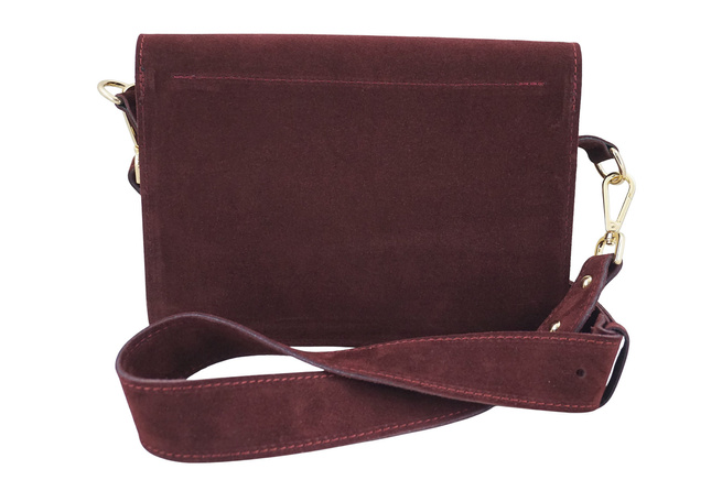 Semišová poštovní taška se širokým popruhem - bordó