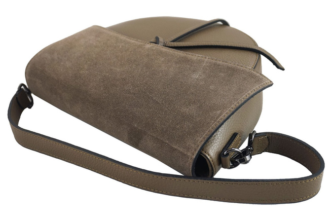 Modna torebka damska z zamszową klapką - Bordowa