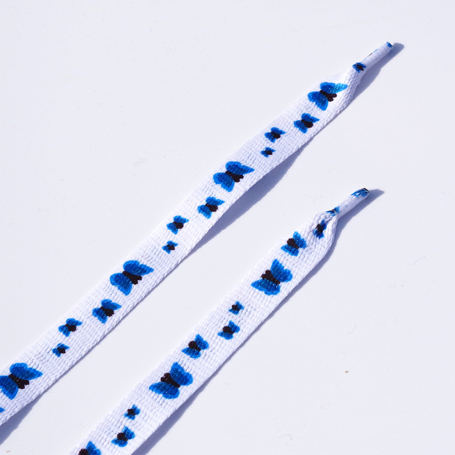 Ploché tkaničky s potiskem motýlů, Amusing Laces