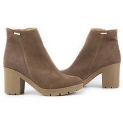 Botki damskie zamszowe ocieplane Riva na słupku ciemno beżowe