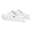 Skórzane klapki damskie zakryte Pollonus białe perforacja