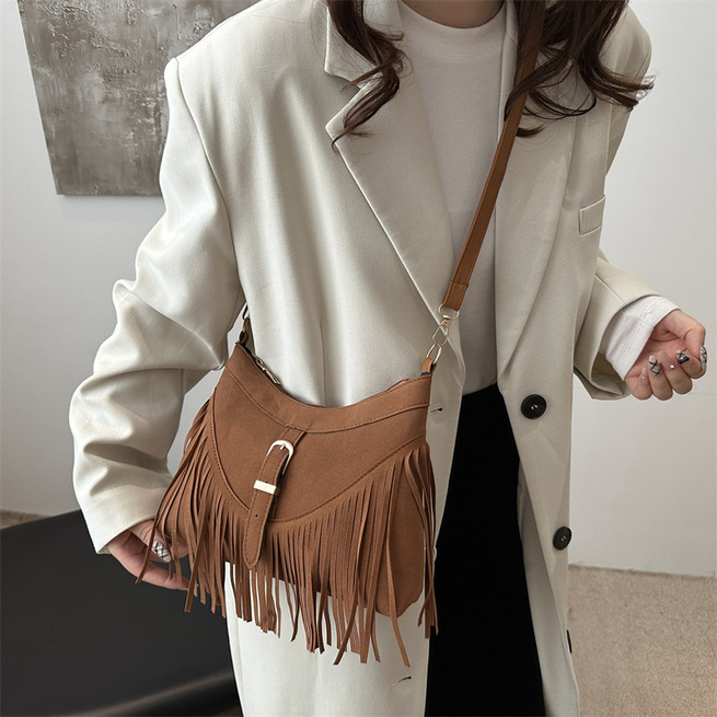 Dámská kabelka se střapci SB96 dark boho beige