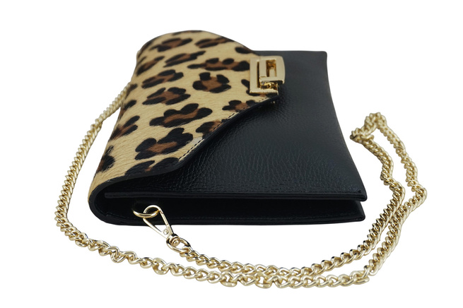 Dámská spojková taška s leopardím vzorem - černá