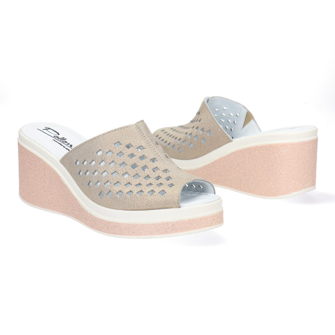 Dámské kožené žabky na otevřených platformách Pollonus grey brocade/gold5-1264-013