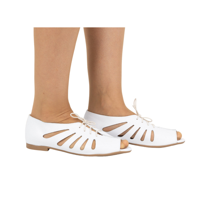 Dámské kožené ažurové baleríny 1444EX White