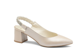 Czółenko beżowe z ozdobnym paskiem z tyłu z połyskującymi zdobieniami